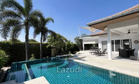 Stylish 3-Bedroom Villa with Pool in The Views Hua Hin