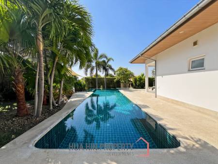 Stylish 3-Bedroom Villa with Pool in The Views Hua Hin