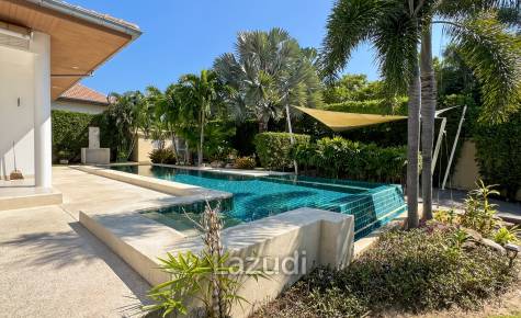 Stylish 3-Bedroom Villa with Pool in The Views Hua Hin