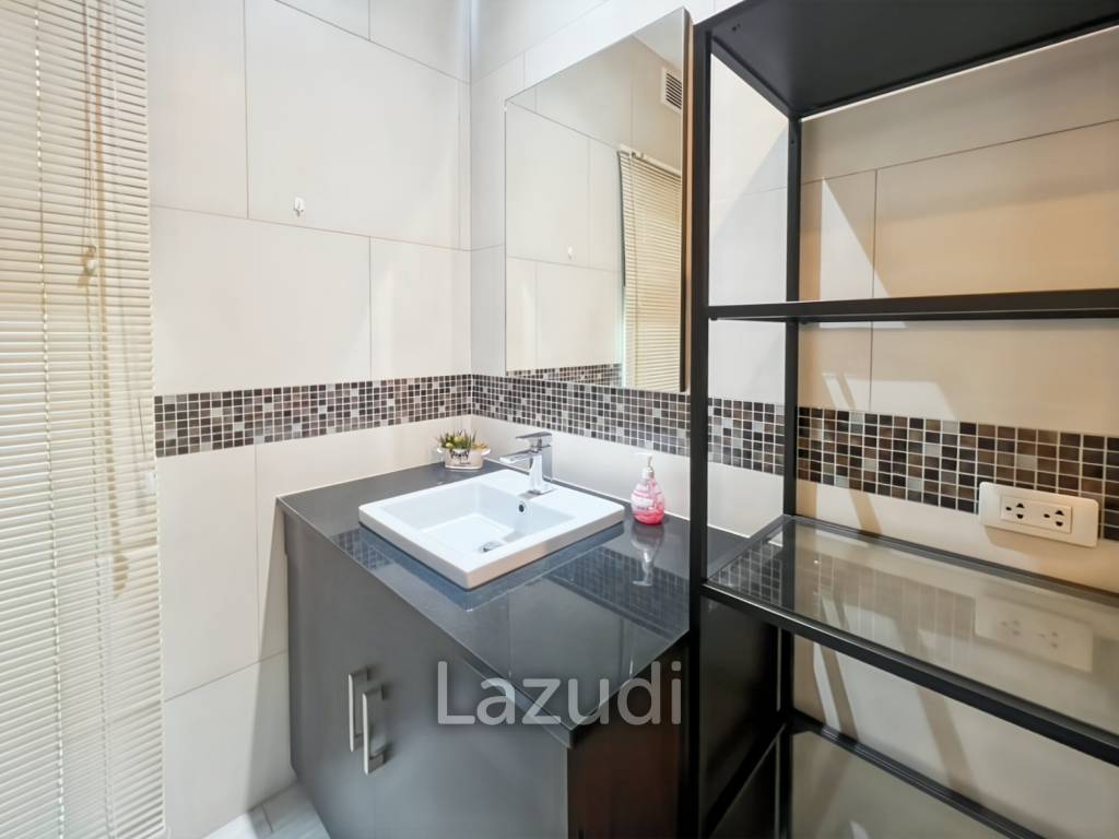Stylish 3-Bedroom Villa with Pool in The Views Hua Hin
