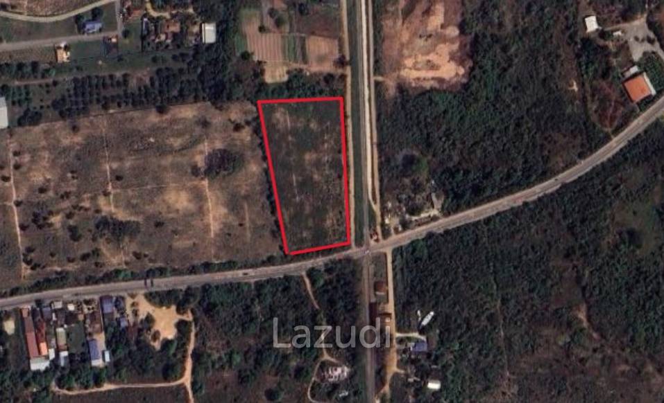 14,632 SQ.M. Land Near Wat Yansangwararam