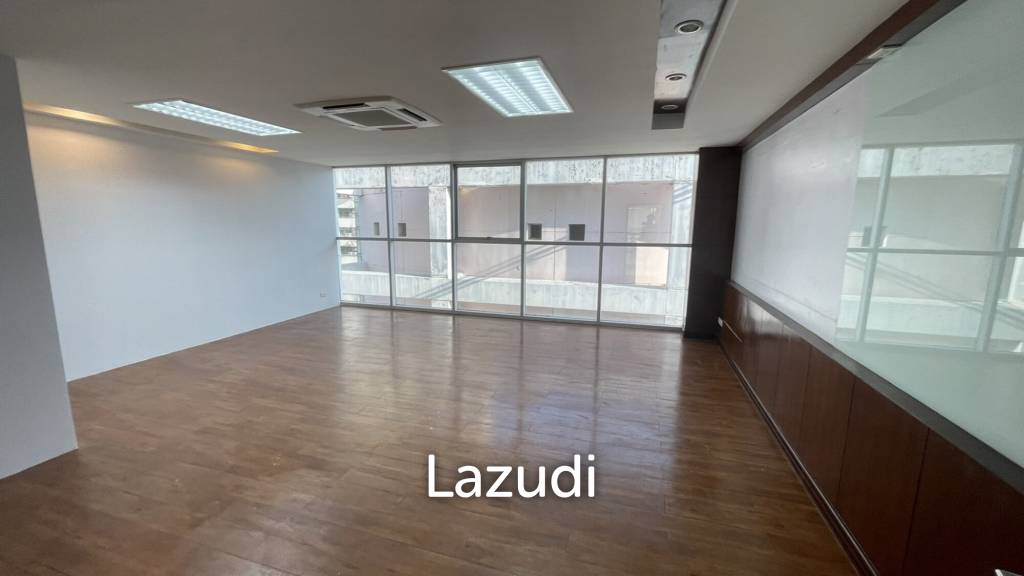 Whole Office Building for rent in MuangThong Thani