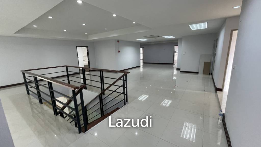 Whole Office Building for rent in MuangThong Thani