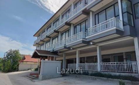 Charming 24-Room Hotel in Choengmon, Only 250 Meters from the Beach