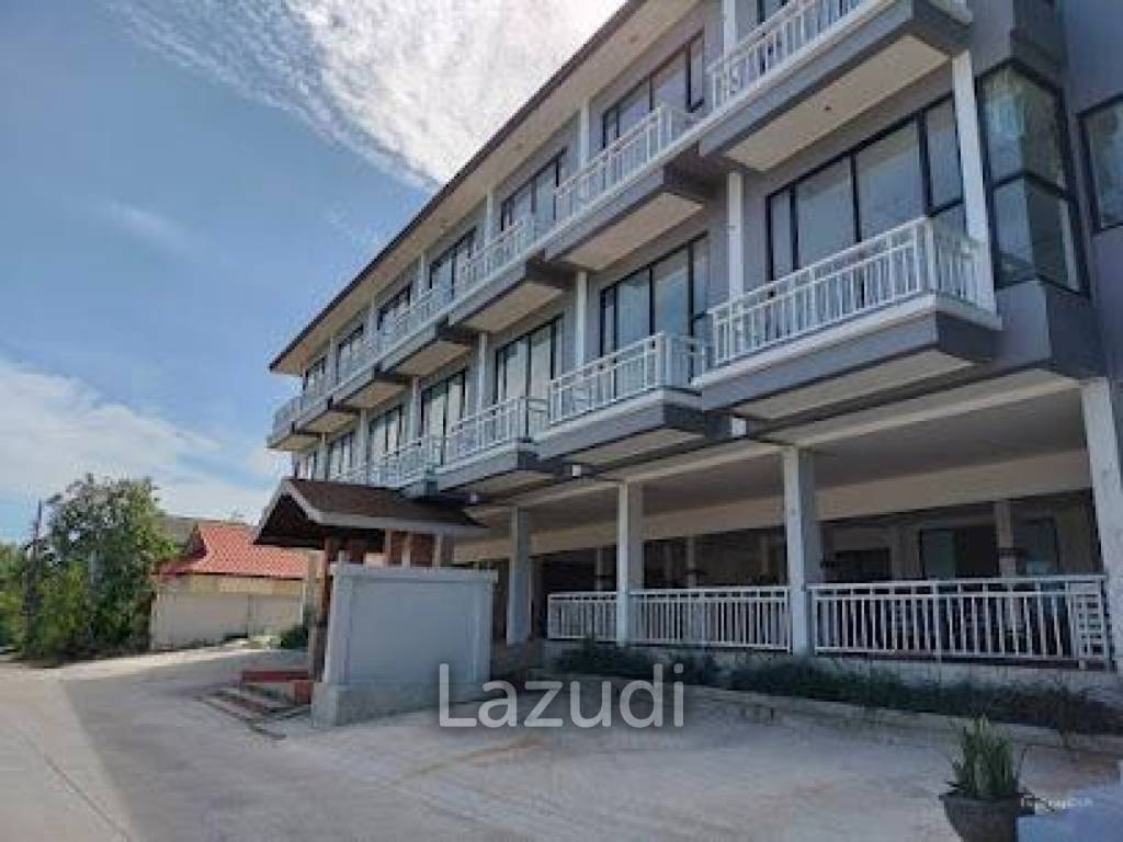 Charming 24-Room Hotel in Choengmon, Only 250 Meters from the Beach