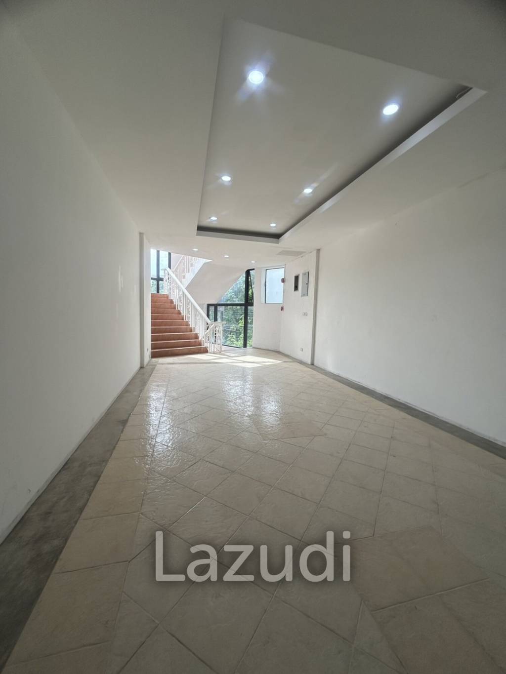Charming 24-Room Hotel in Choengmon, Only 250 Meters from the Beach