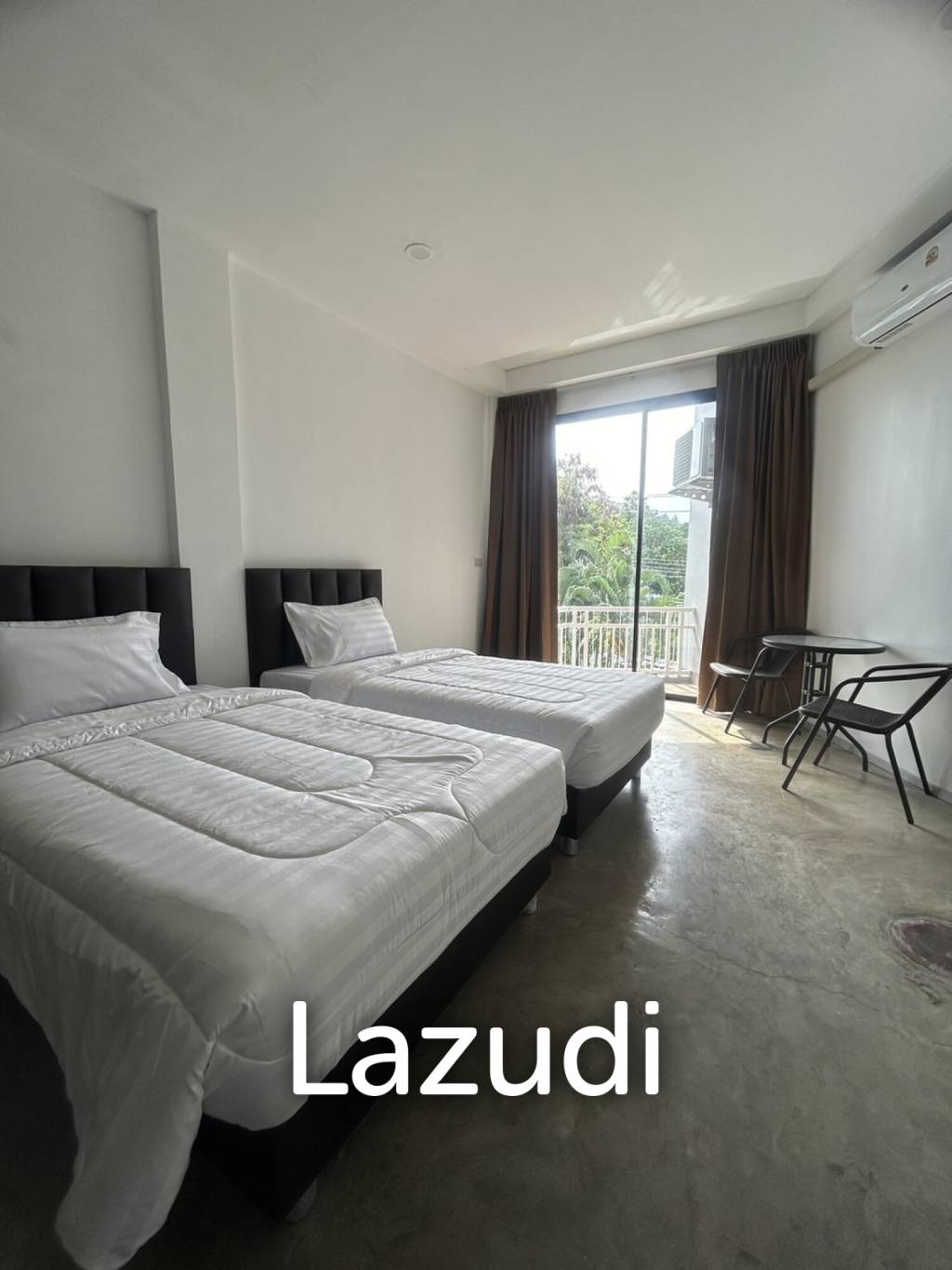 Charming 24-Room Hotel in Choengmon, Only 250 Meters from the Beach