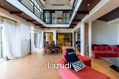 Seaview Villa On Large Plot Of Land