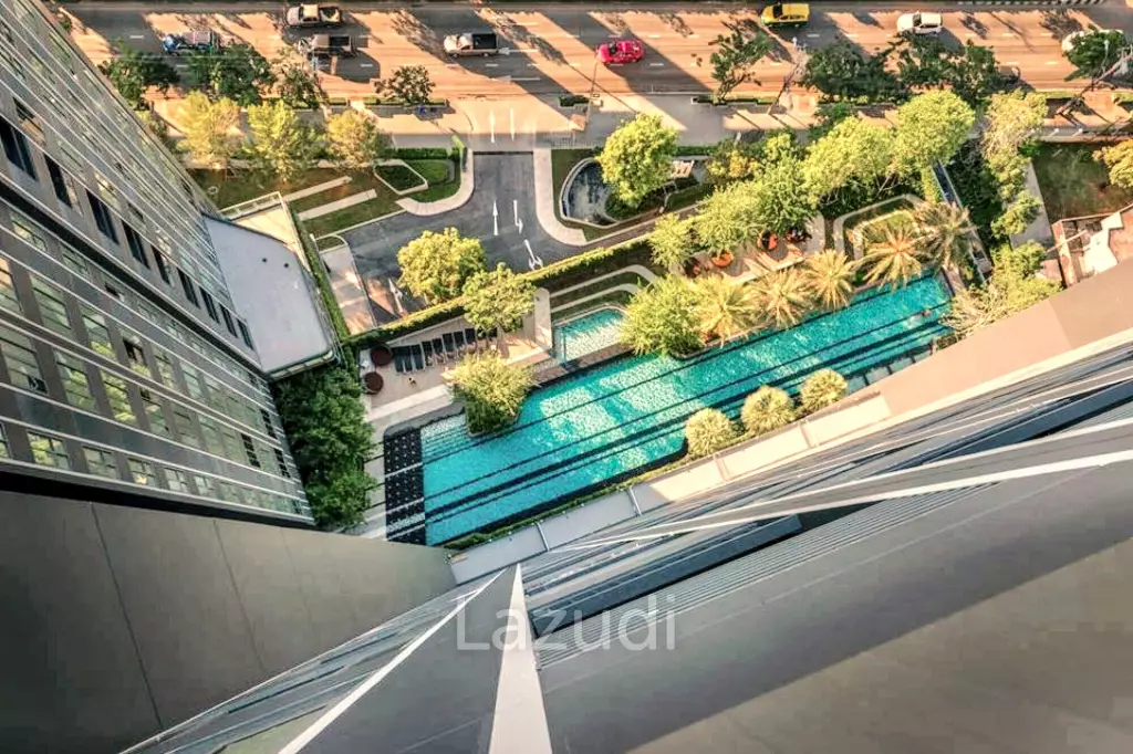 Studio 1 Bath 21 SQ.M Ideo Mobi Sukhumvit Eastgate