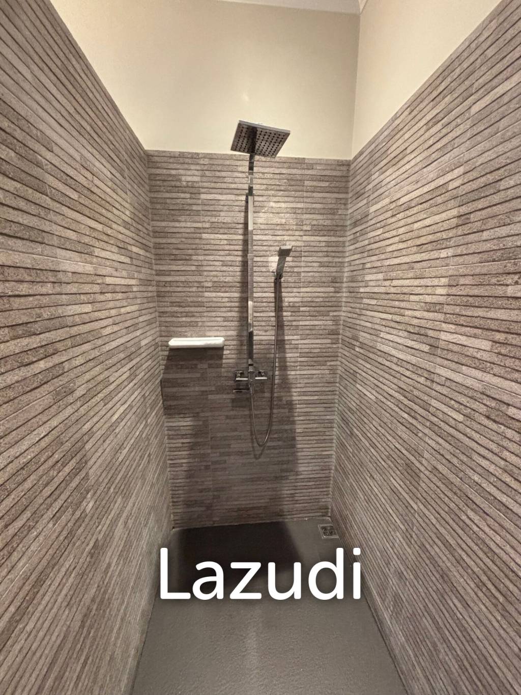 1,288 Sqm 5 Bed 6 Bath Villa For Sale