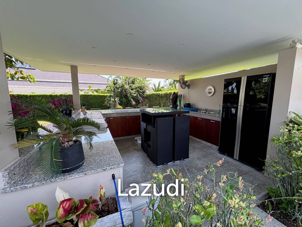 1,288 Sqm 5 Bed 6 Bath Villa For Sale