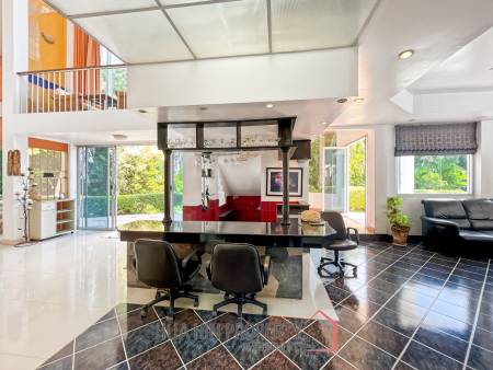 Modern 3 Bedroom Villa with Pool on 2 Rai of Land in Cha Am