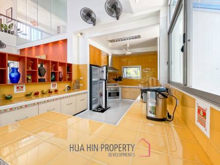 Modern 3 Bedroom Villa with Pool on 2 Rai of Land in Cha Am