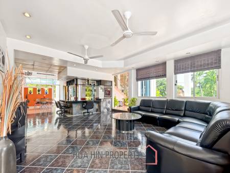 Modern 3 Bedroom Villa with Pool on 2 Rai of Land in Cha Am