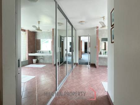 Modern 3 Bedroom Villa with Pool on 2 Rai of Land in Cha Am