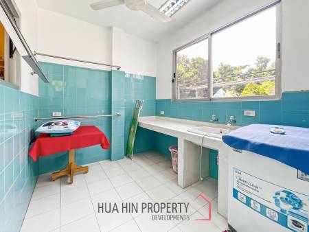 Modern 3 Bedroom Villa with Pool on 2 Rai of Land in Cha Am