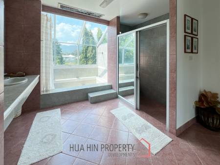 Modern 3 Bedroom Villa with Pool on 2 Rai of Land in Cha Am