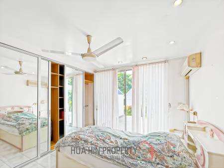 Modern 3 Bedroom Villa with Pool on 2 Rai of Land in Cha Am
