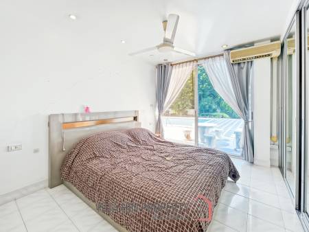 Modern 3 Bedroom Villa with Pool on 2 Rai of Land in Cha Am