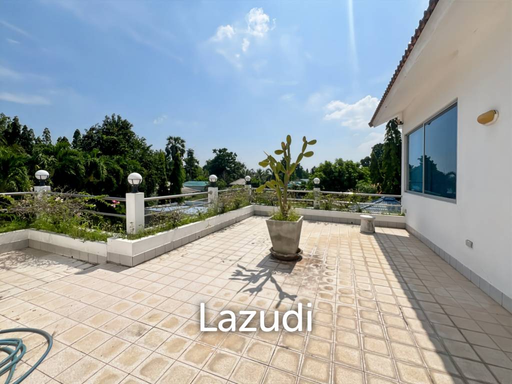 Modern 3 Bedroom Villa with Pool on 2 Rai of Land in Cha Am