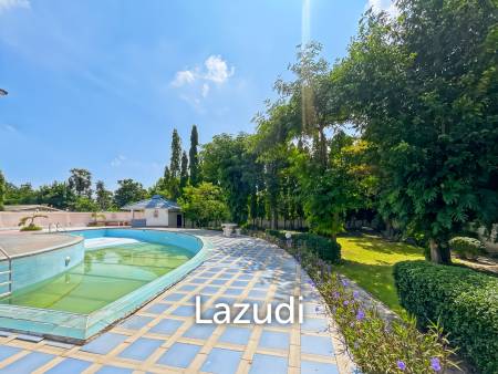 Modern 3 Bedroom Villa with Pool on 2 Rai of Land in Cha Am