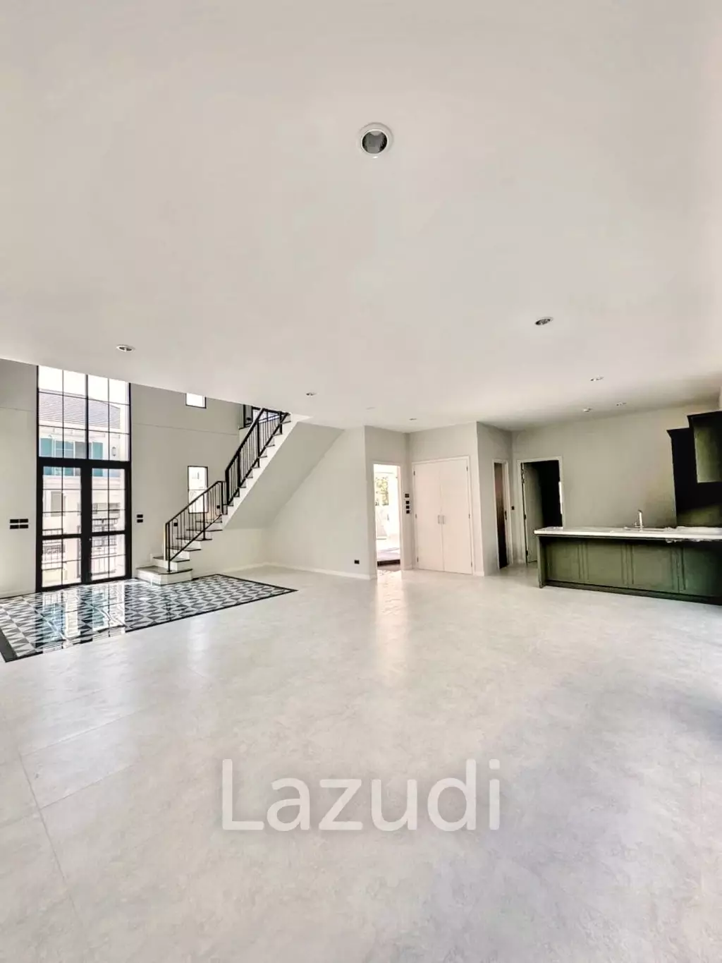 5 Bed 6 Bath SETTHASIRI Bangna KM.10