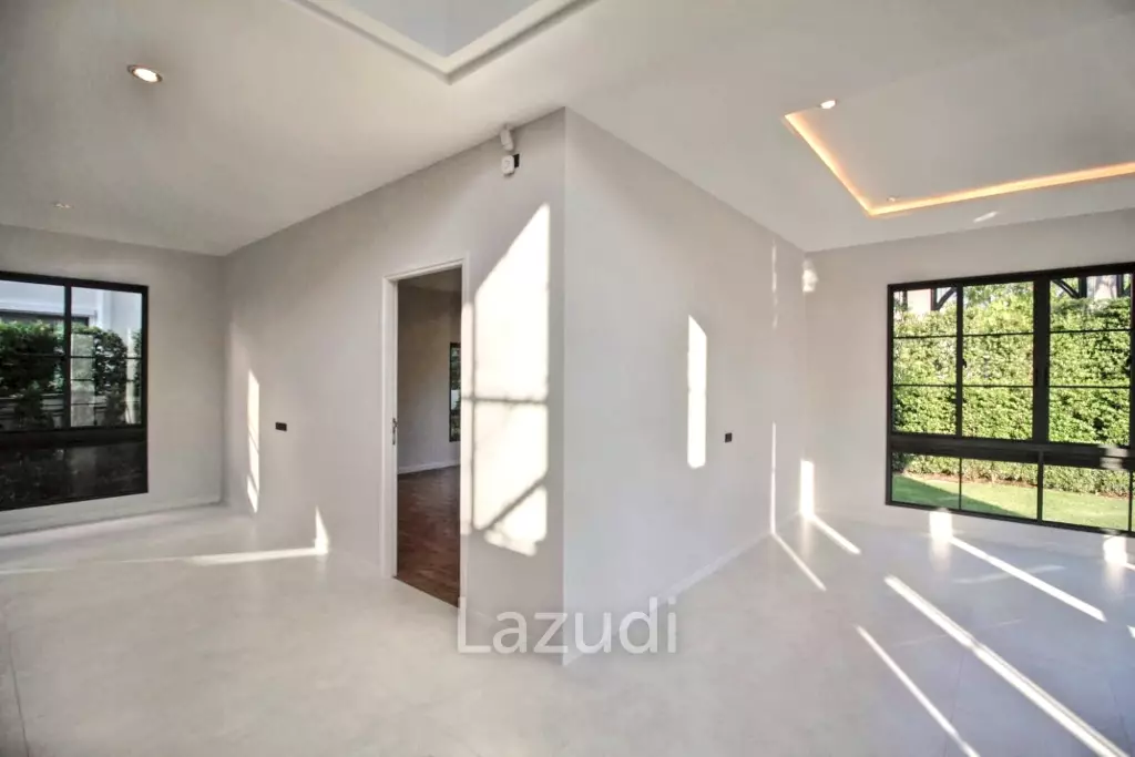 5 Bed 6 Bath SETTHASIRI Bangna KM.10