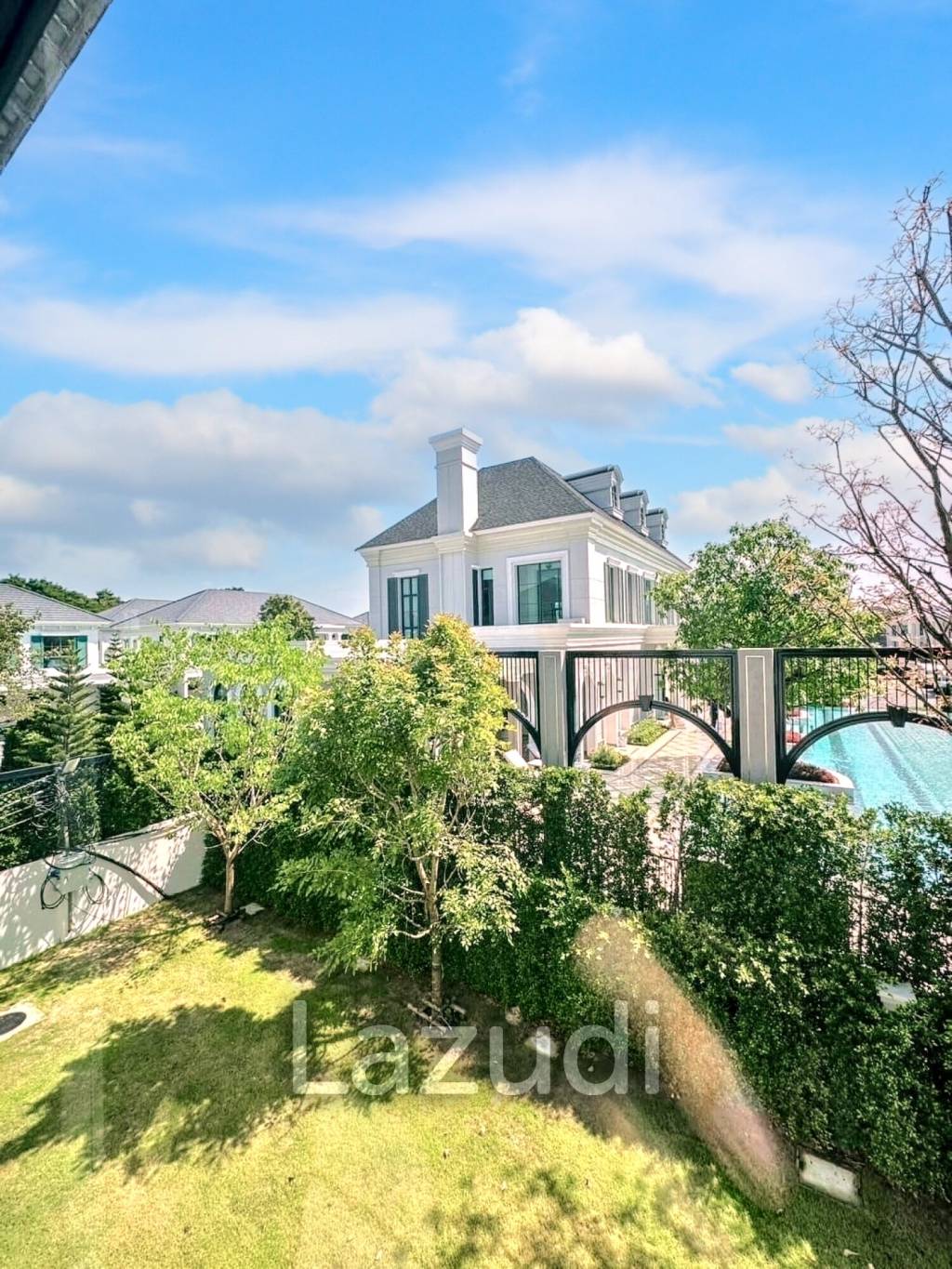 5 Bed 6 Bath SETTHASIRI Bangna KM.10