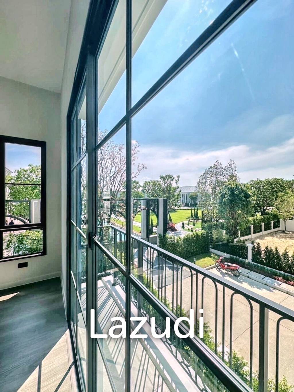 5 Bed 6 Bath SETTHASIRI Bangna KM.10