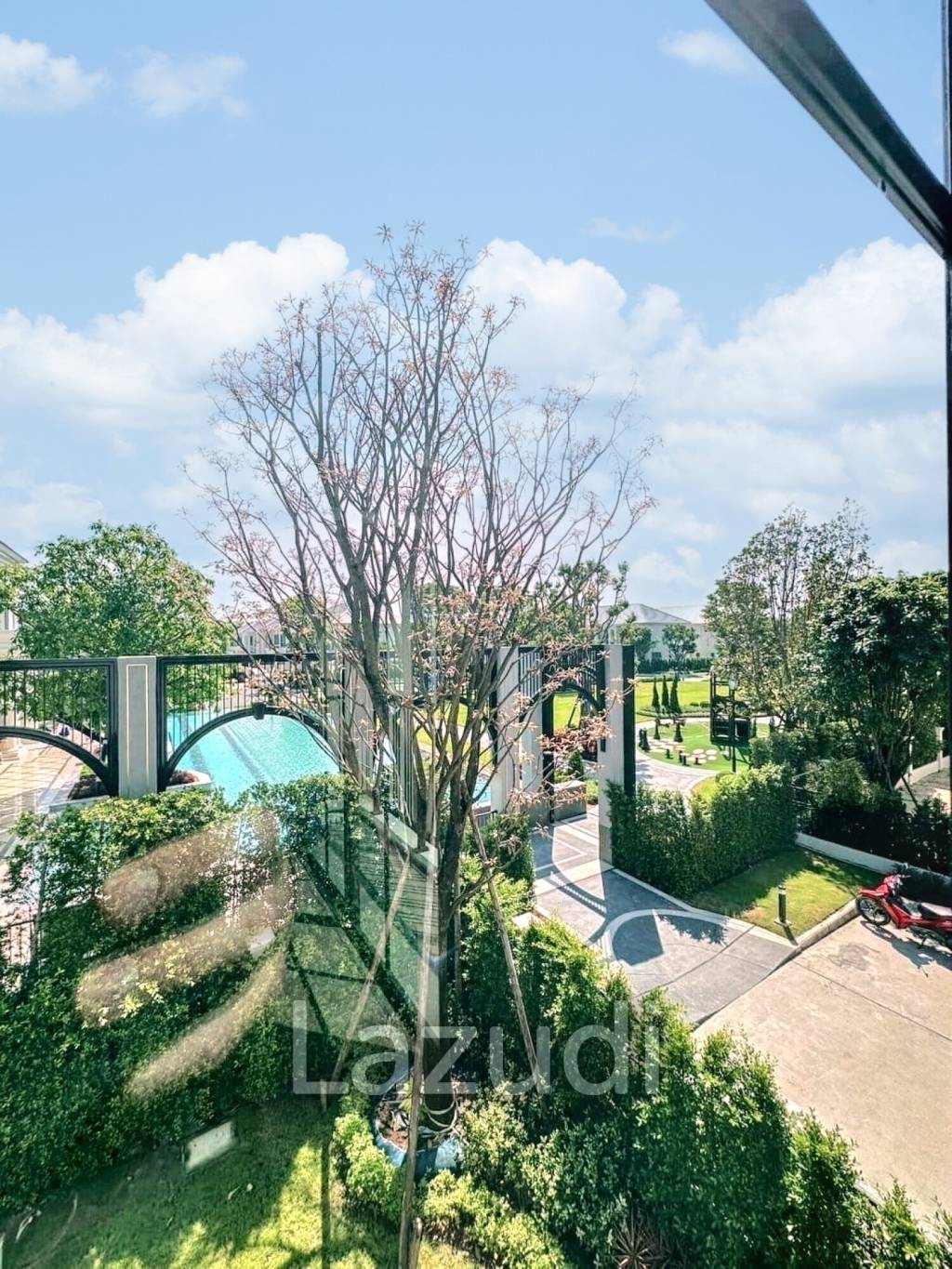 5 Bed 6 Bath SETTHASIRI Bangna KM.10