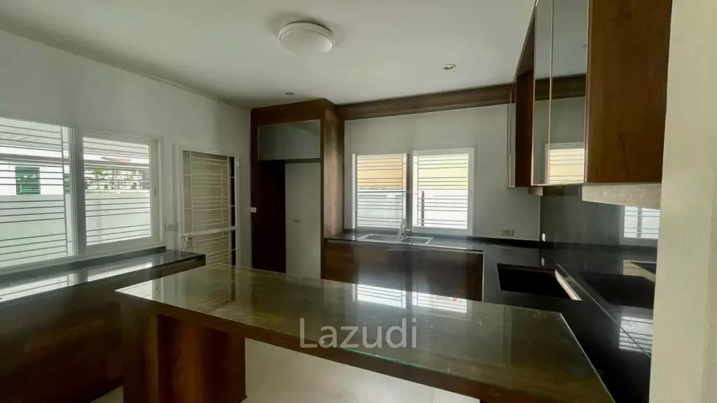 4-Bedroom House At Supalai Lagoon Koh Kaew