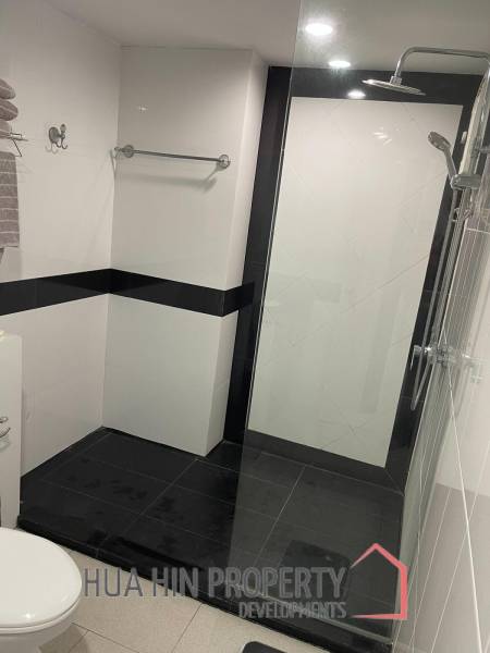 Spacious 2 Bedroom Condo in Cha Am with Ocean View