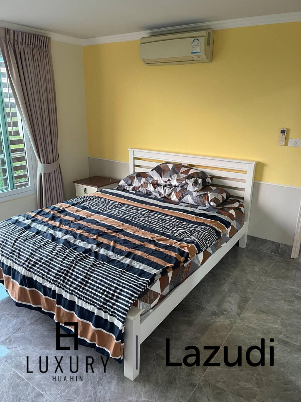 Spacious 2 Bedroom Condo in Cha Am with Ocean View