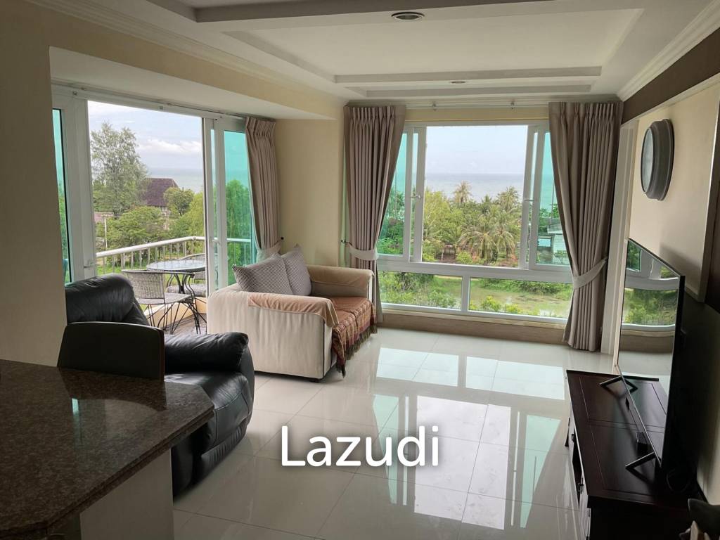 Spacious 2 Bedroom Condo in Cha Am with Ocean View