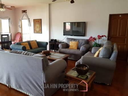 BEACHFRONT 2 STOREY VILLA IN SAM ROI YOT : 5 bed luxury villa