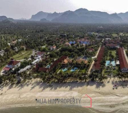 BEACHFRONT 2 STOREY VILLA IN SAM ROI YOT : 5 bed luxury villa
