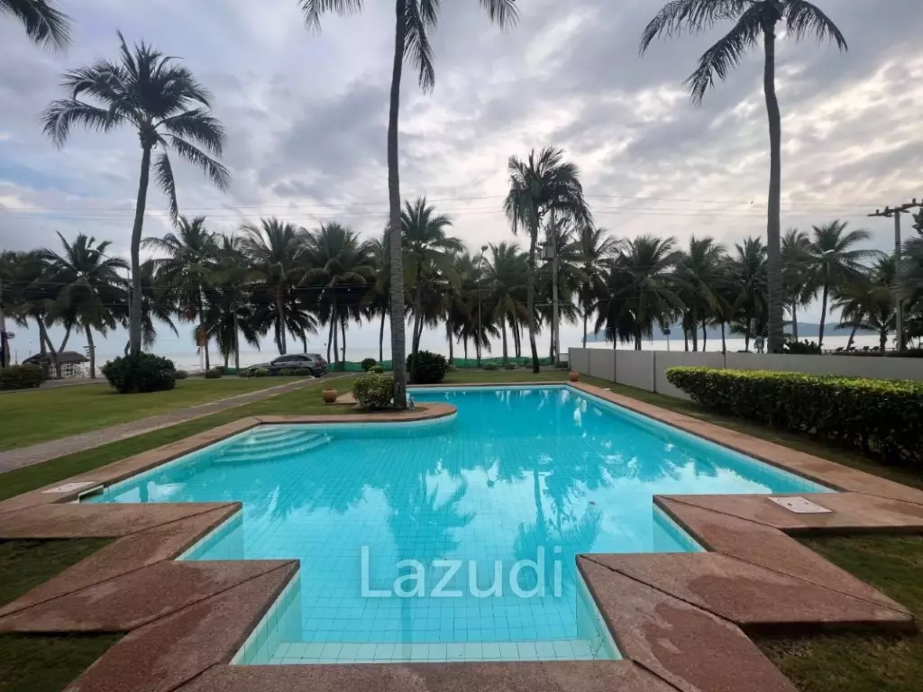 BEACHFRONT 2 STOREY VILLA IN SAM ROI YOT : 5 bed luxury villa