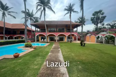 BEACHFRONT 2 STOREY VILLA IN SAM ROI YOT : 5 bed luxury villa