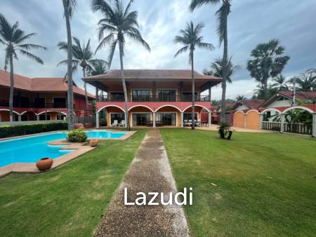 BEACHFRONT 2 STOREY VILLA IN SAM ROI YOT : 5 bed luxury villa