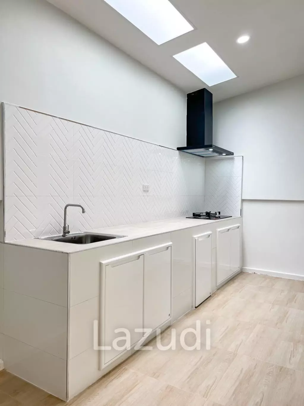 3-Bedroom Townhouse Near Central Phuket