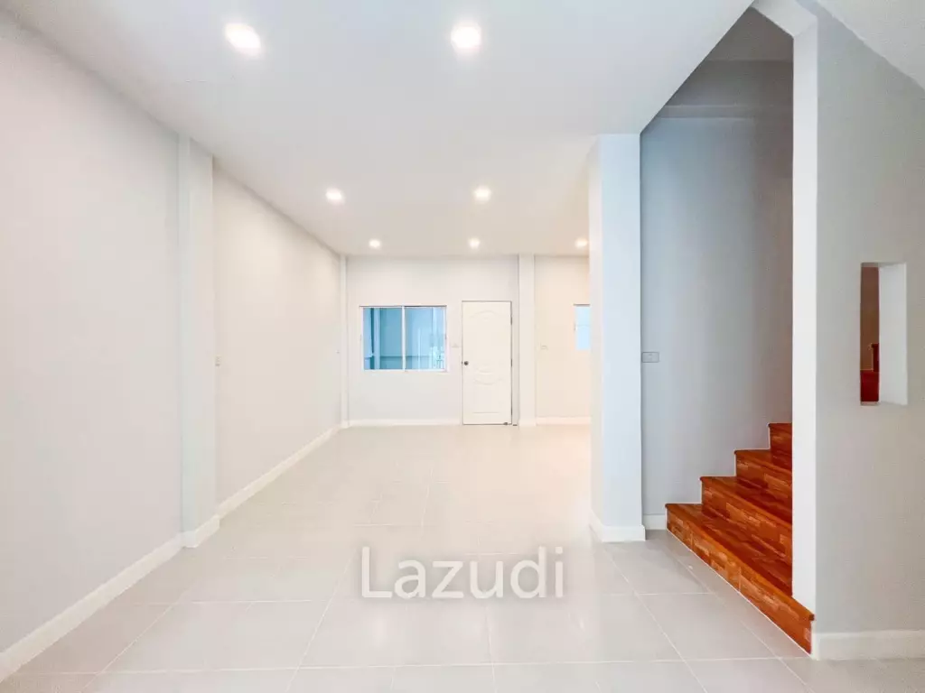 3-Bedroom Townhouse Near Central Phuket