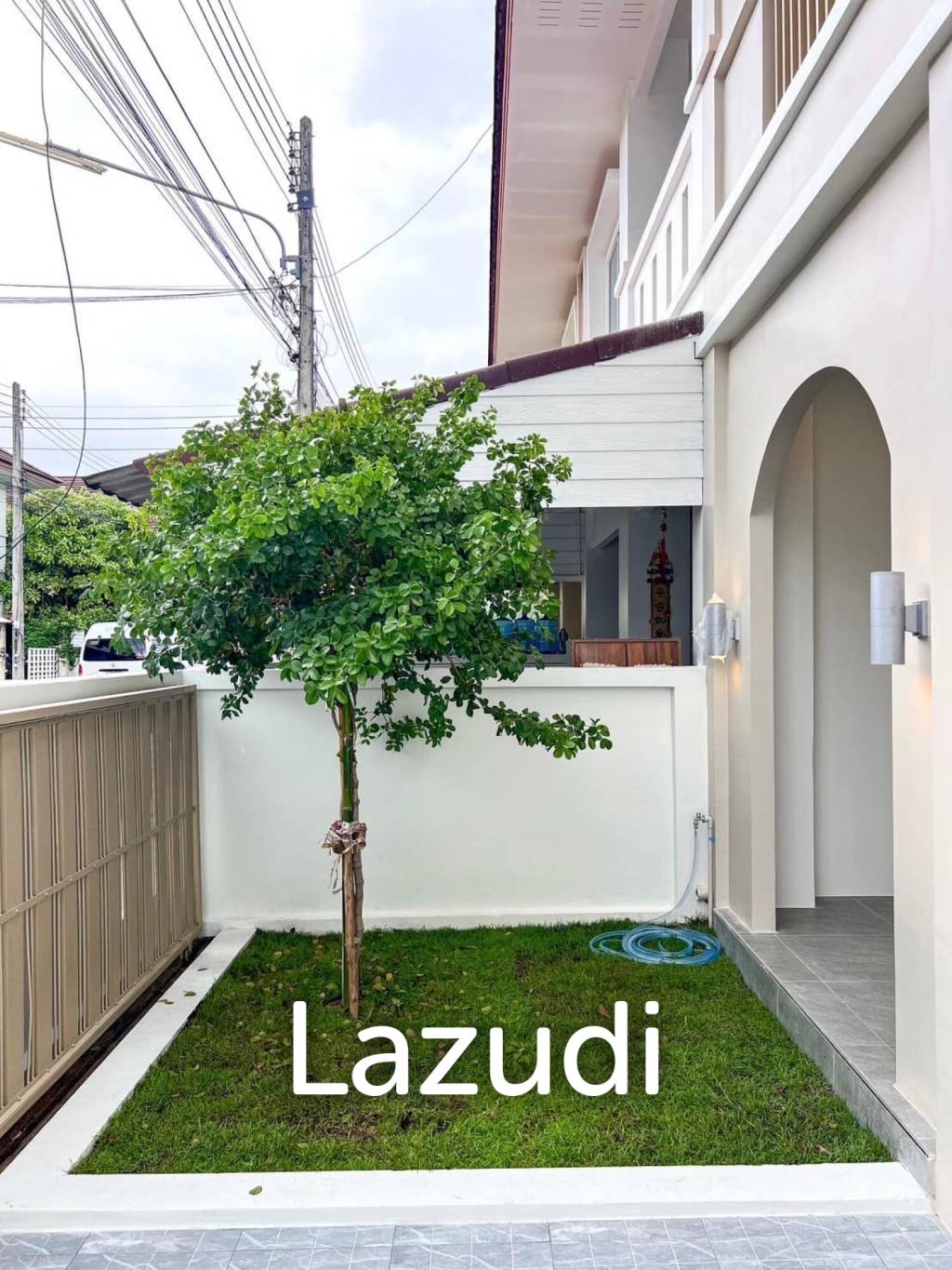 3-Bedroom Townhouse Near Central Phuket