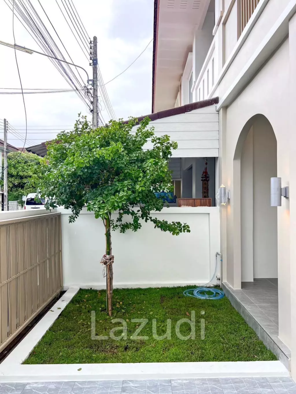 3-Bedroom Townhouse Near Central Phuket