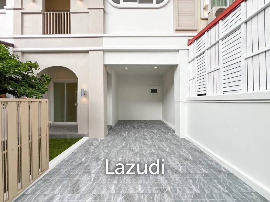 3-Bedroom Townhouse Near Central Phuket