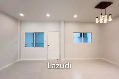 3-Bedroom Townhouse Near Central Phuket