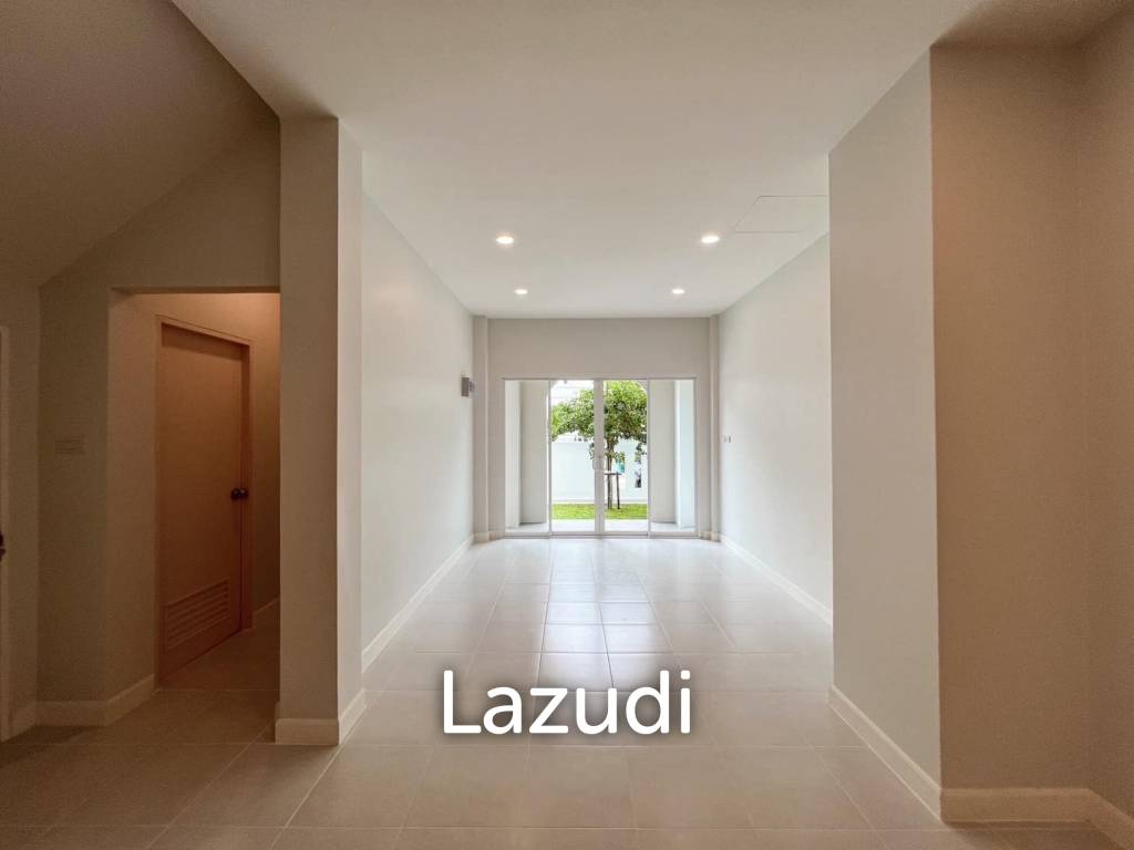 3-Bedroom Townhouse Near Central Phuket