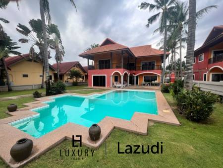 BEACHFRONT 2 STOREY VILLA IN SAM ROI YOT : 4 bed luxury villa