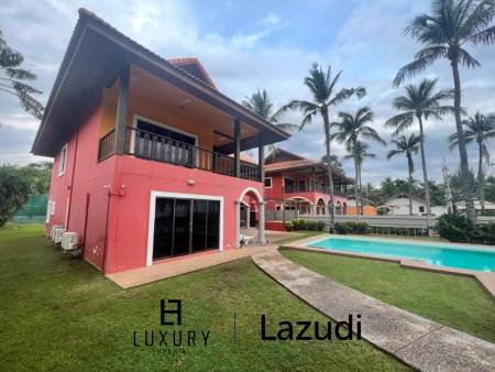 BEACHFRONT 2 STOREY VILLA IN SAM ROI YOT : 4 bed luxury villa