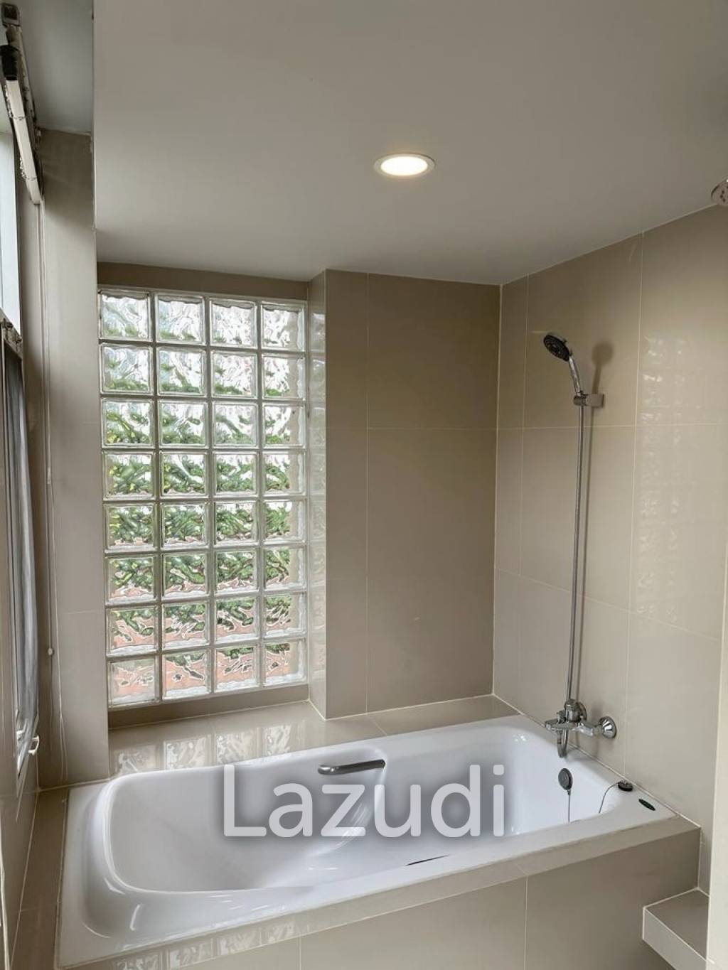 Premium 1-Bedroom Condo in Twin Peaks Chang Khlan