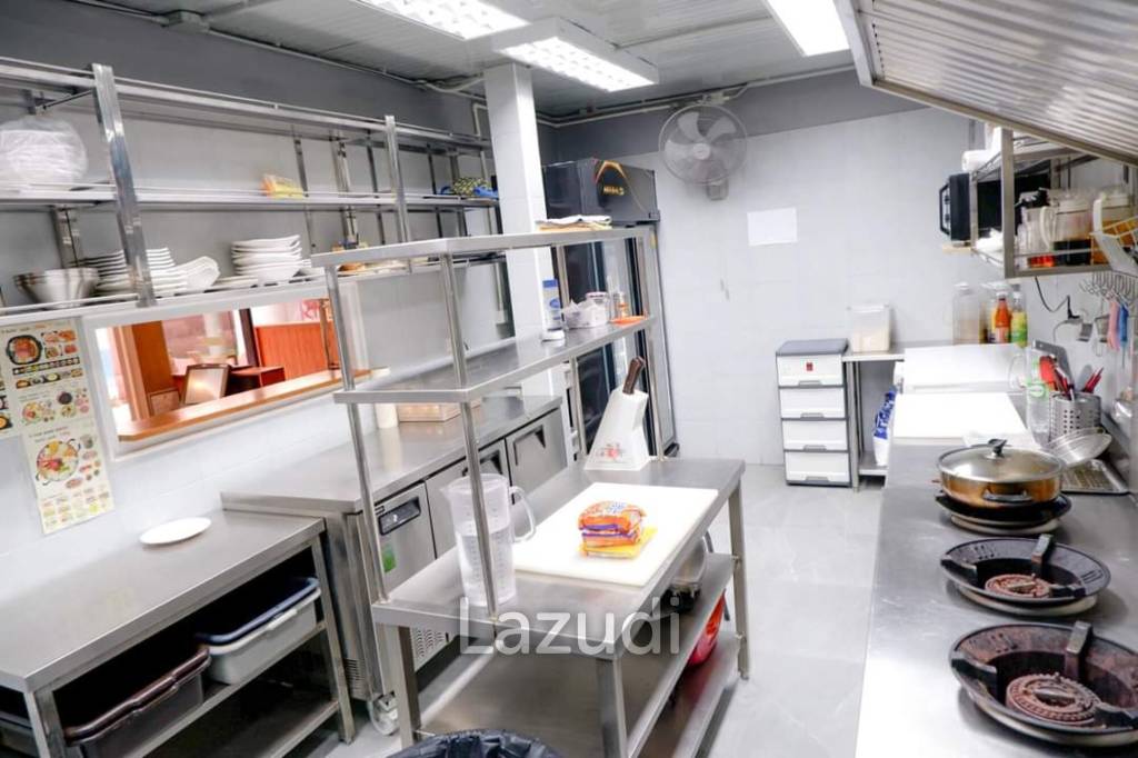 BUSINESS FOR SALES: Restaurant for rent in Sukhumvit 78